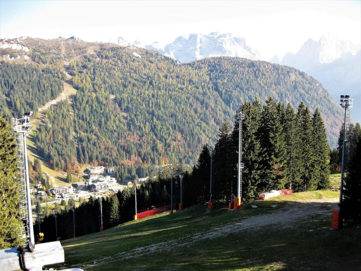 Chalet Francesca Patascoss Madonna di Campiglio Exterior photo